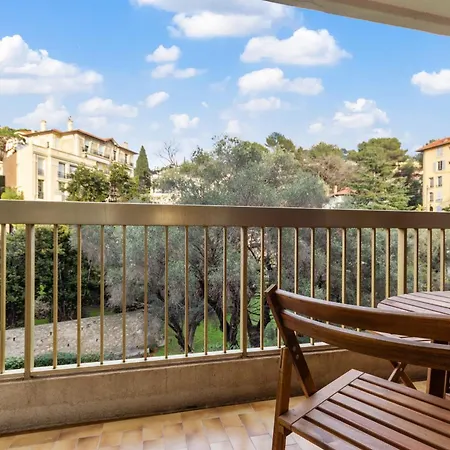 Le Magali - Hypercentre - Parking - Spacious - Ac Apartment *