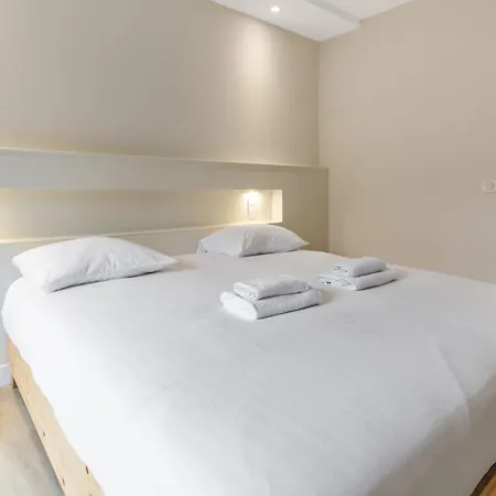 Le Magali - Hypercentre - Parking - Spacious - Ac Apartment *