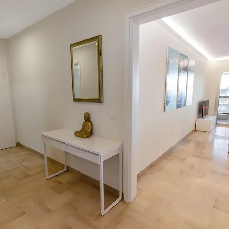 Le Magali - Hypercentre - Parking - Spacious - Ac * Le Cannet
